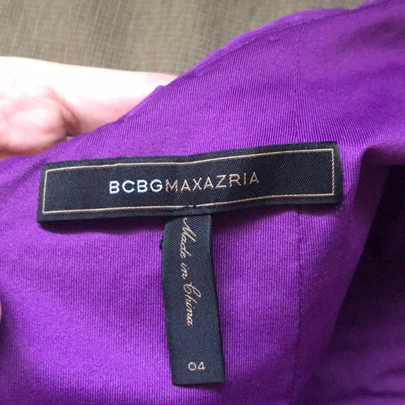 Pretty in purple dress - Picture 3 of 8